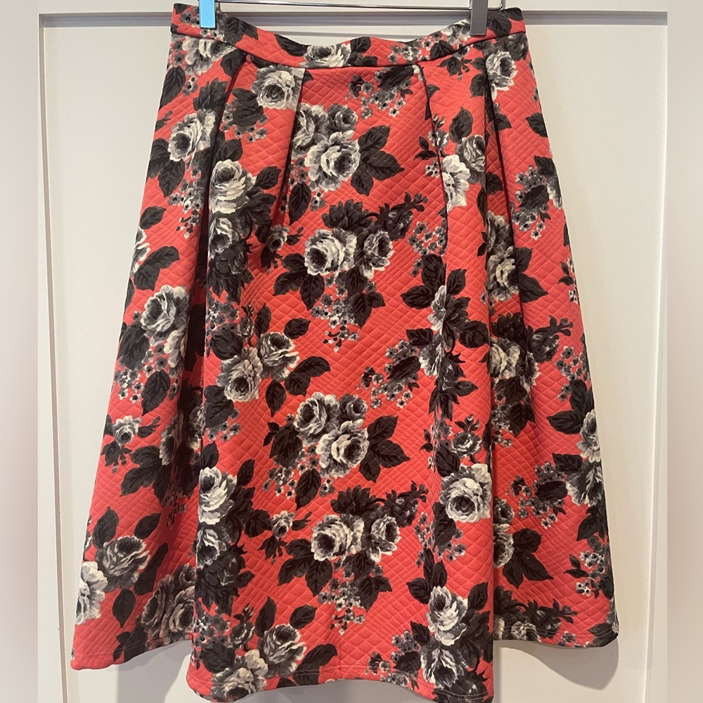 ASOS quilted floral skirt size 10 NEW!